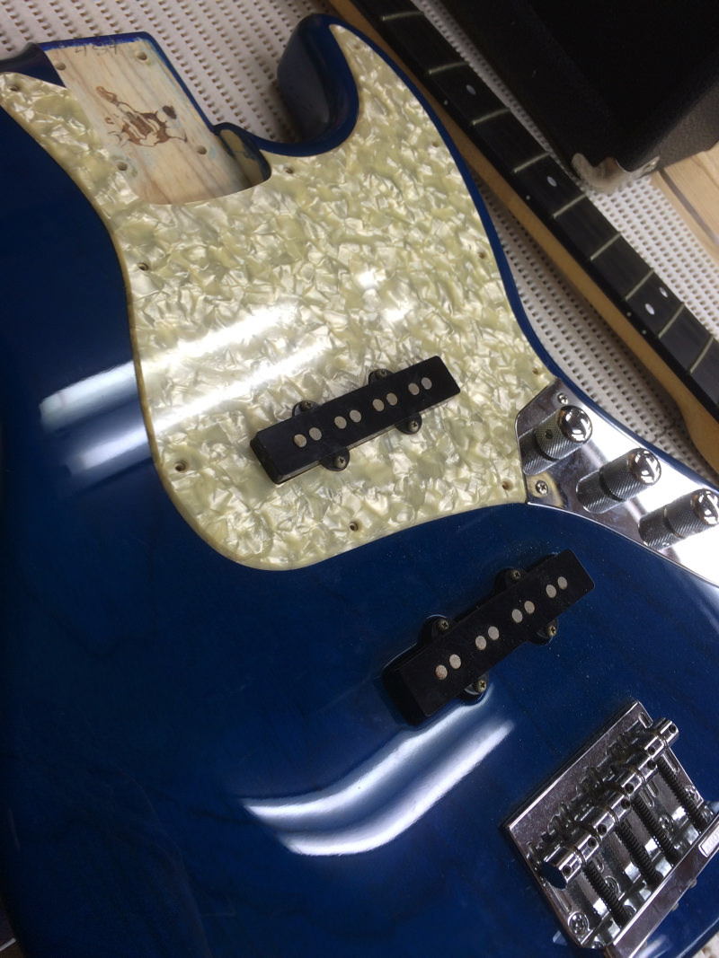 Warmoth topdog JRO-07風　コンポーネント　ジャズベース 2022 Warmoth Jazz Bass w/Wenge Neck & Korina/Maple body 1 of a